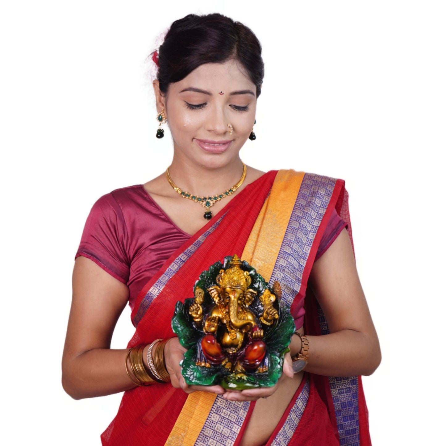 गोल्डन गणेश जी मूर्ति (15.5 cm) – 7-दिवसीय प्राण प्रतिष्ठित