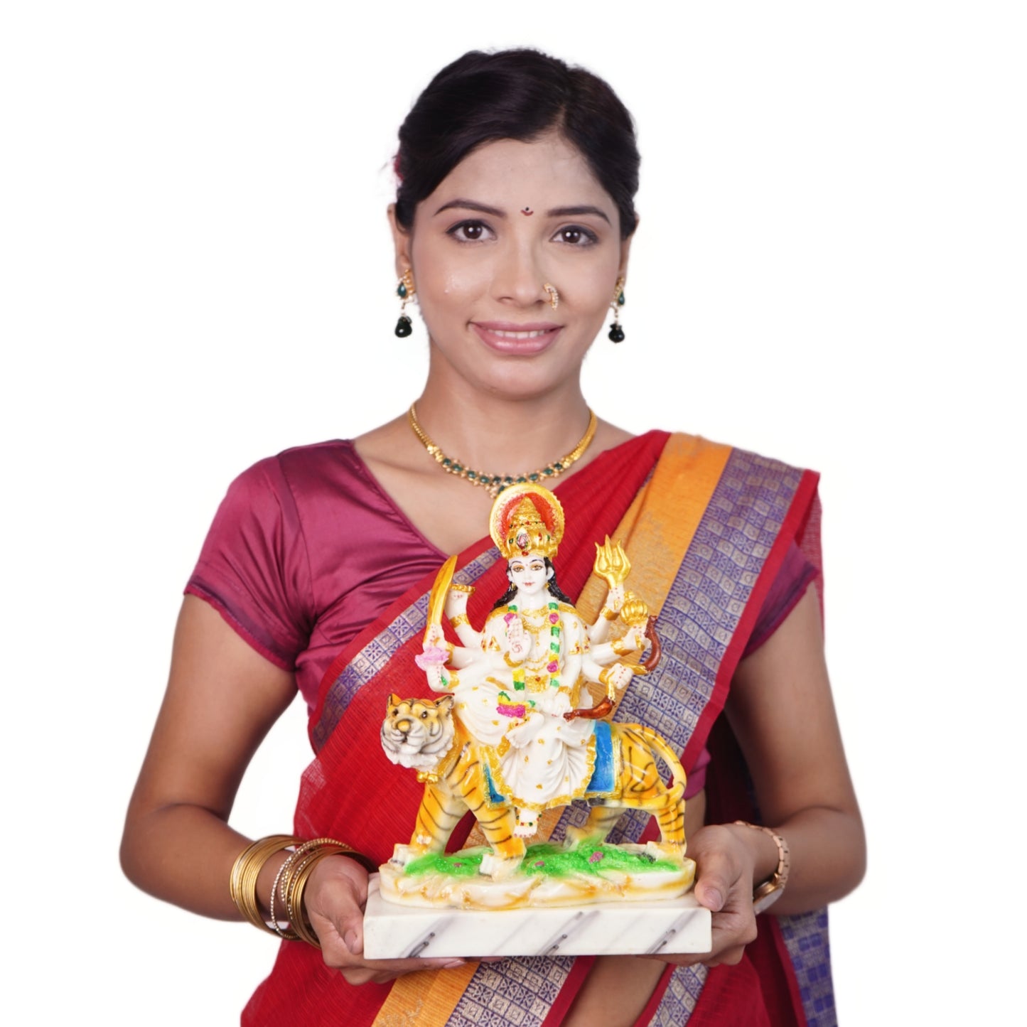 मां दुर्गा मूर्ति (26 cm) – 7-दिवसीय प्राण प्रतिष्ठित