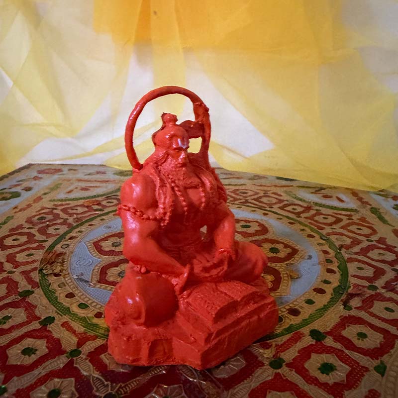 सिंदूरी ध्यान हनुमान जी मूर्ति – 7-दिवसीय प्राण प्रतिष्ठित