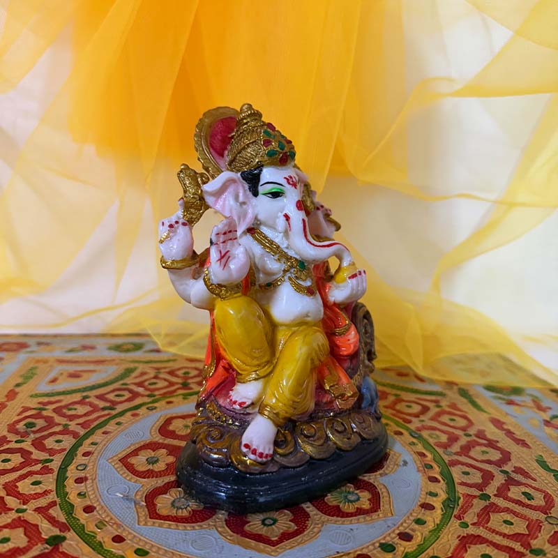 ललितासन श्री गणेश मूर्ति (मूषक संग) – 7-दिवसीय प्राण प्रतिष्ठित
