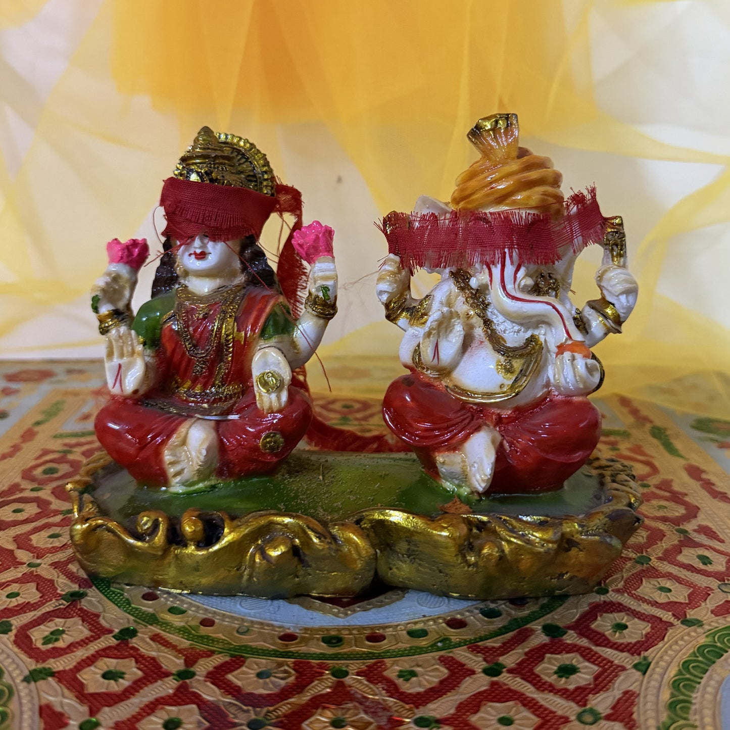 लक्ष्मी गणेश जी मूर्ति (10 cm) – 7-दिवसीय प्राण प्रतिष्ठित